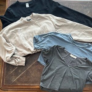 💥Four piece crop top bundle💥